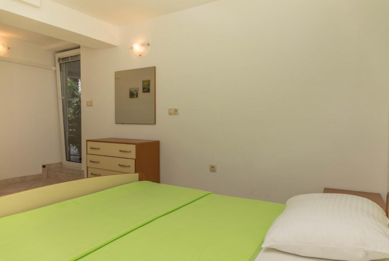 Apartments Zorica Dramalj Buitenkant foto