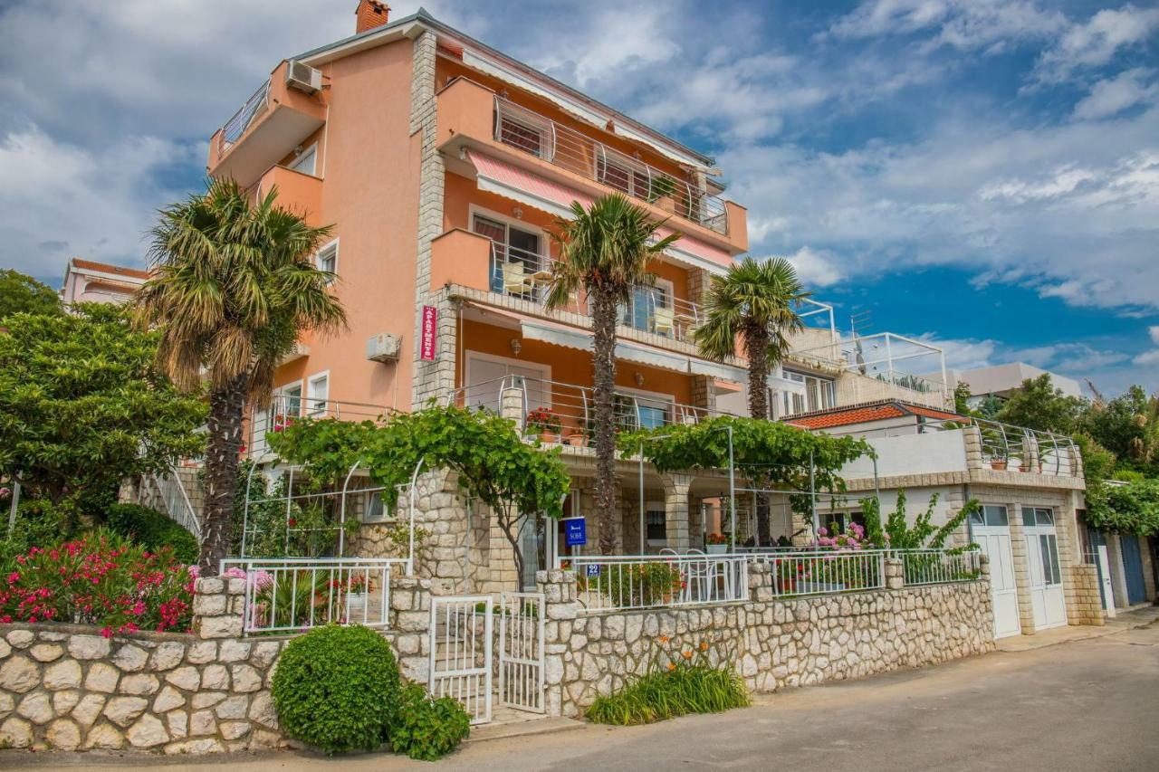 Apartments Zorica Dramalj Buitenkant foto