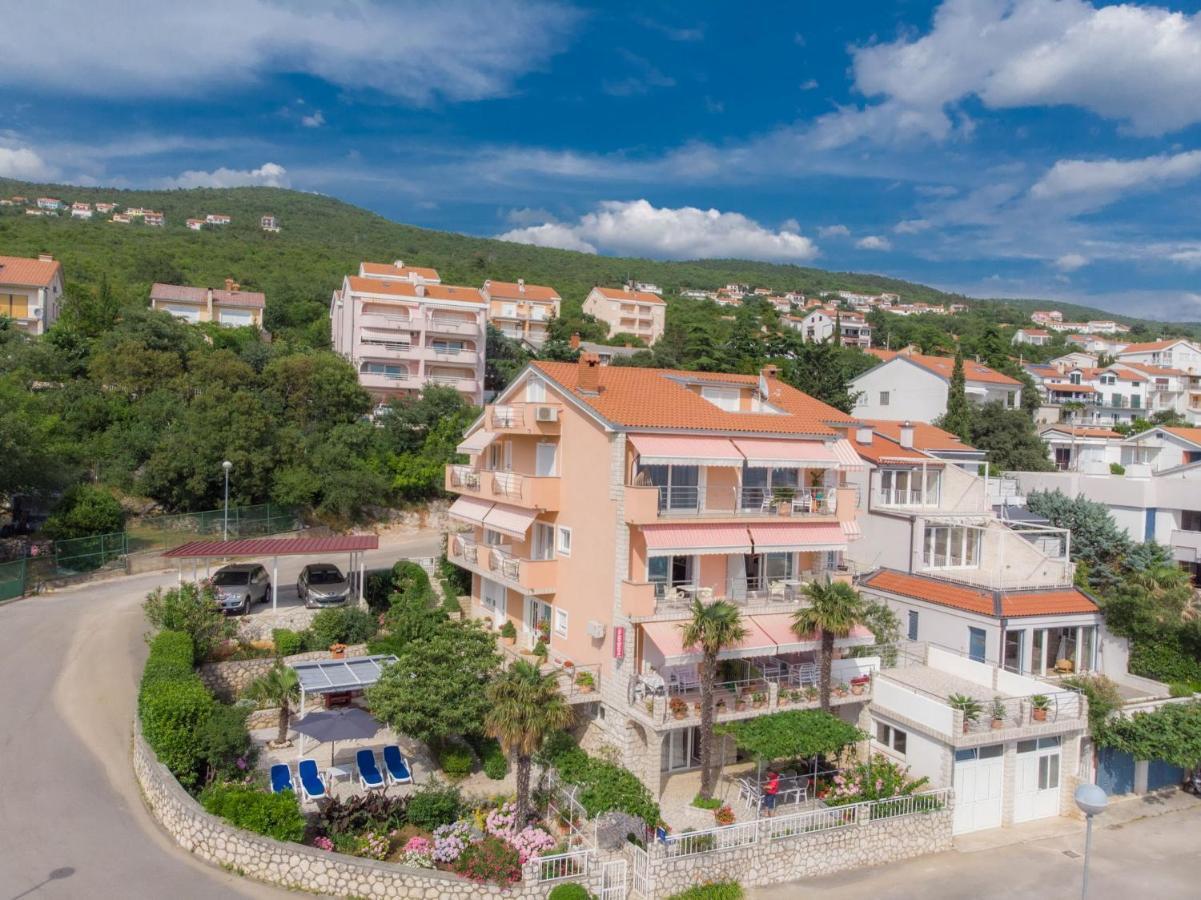 Apartments Zorica Dramalj Buitenkant foto
