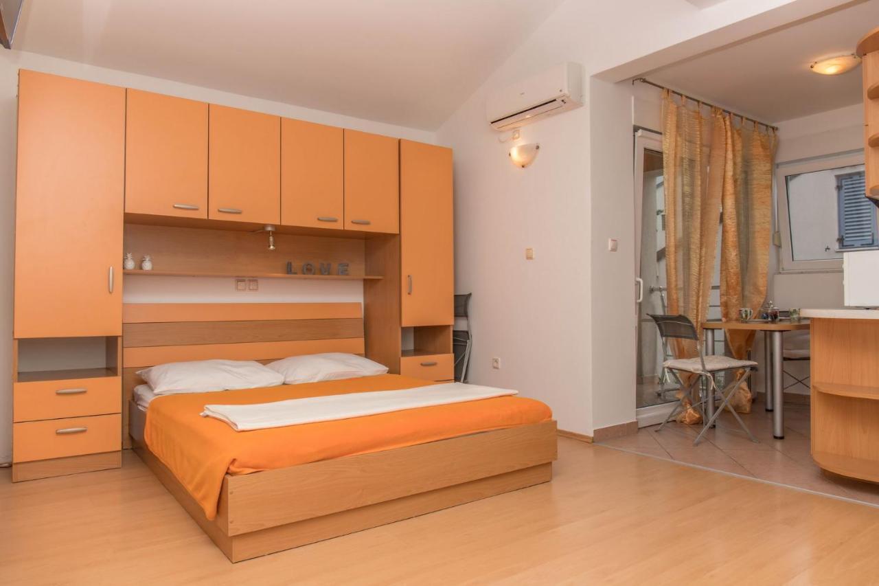 Apartments Zorica Dramalj Buitenkant foto